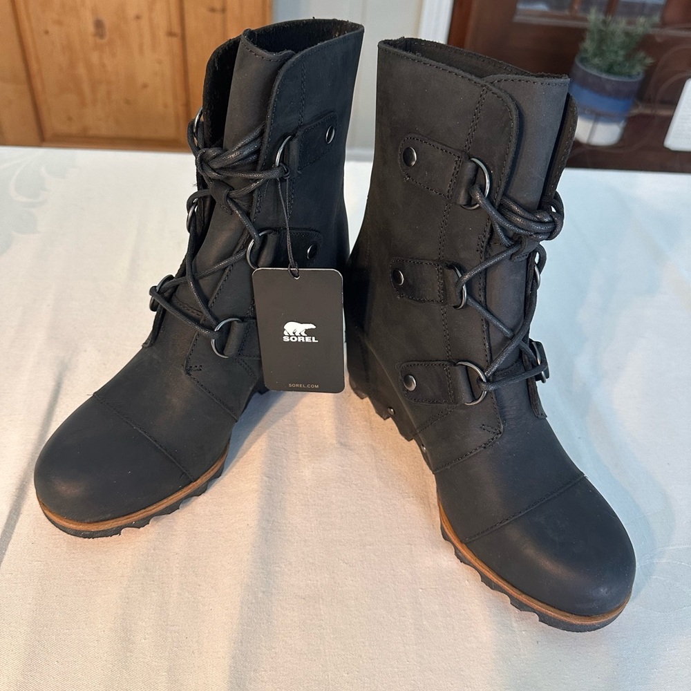 Sorel Joan of Arctic Wedge II Mid-High Lace Up Leather Boots NWT Size 8 - Picture 2 of 11